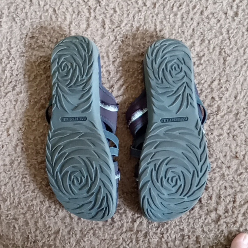 Merrell sandles navy 10